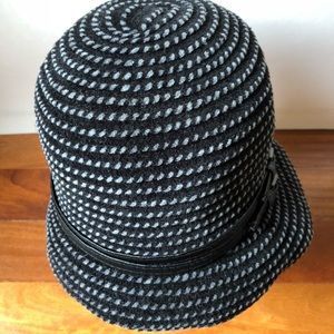 Jessica Simpson Gray & Black Hat